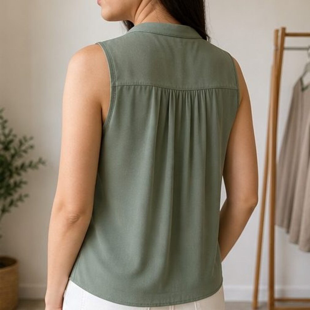Sage Button Blouse - Picture 3 of 6